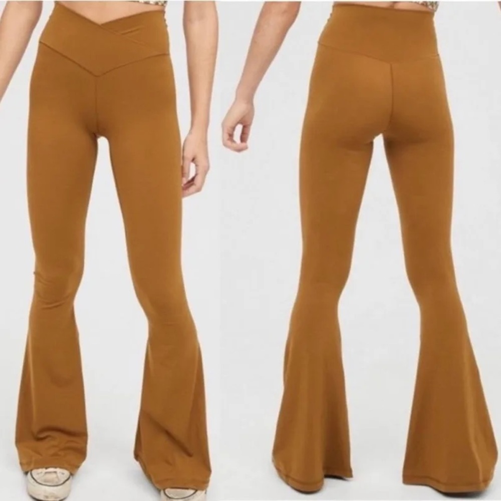 Aerie Real Me‎ Super Flare Hi-Rise Mustard Brown Yellow Color